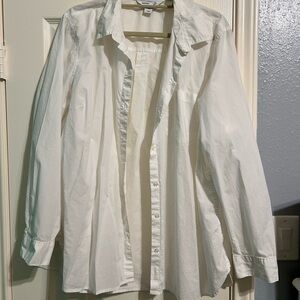 Old Navy Women’s White Lightweight Shirt